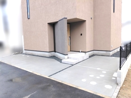 広島市の新築住宅で施工した外構工事の完成写真